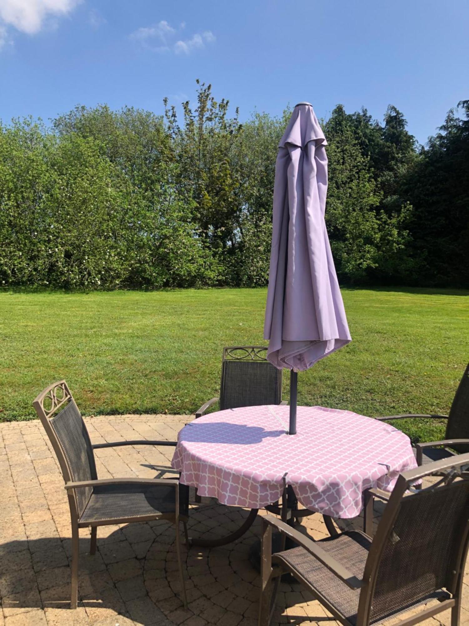 Borodino Studio Apartment Enniscorthy Luaran gambar